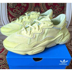 Adidas Ozweego Shoes Womens 5.5 Neon Green Yellow Street Fashion Shoes NEW
